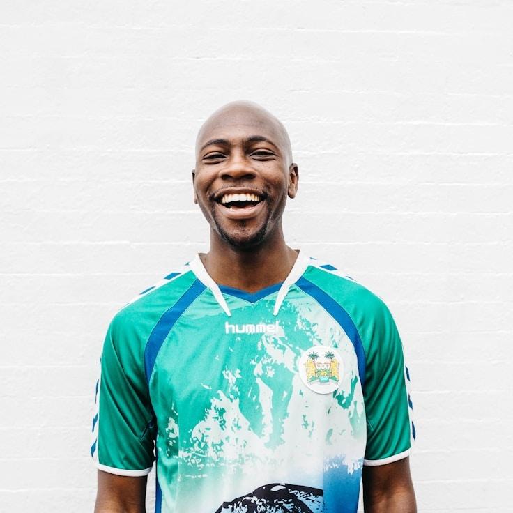 Casey Kim, Client Relations Director, discussing corporate gifting strategy with business clients